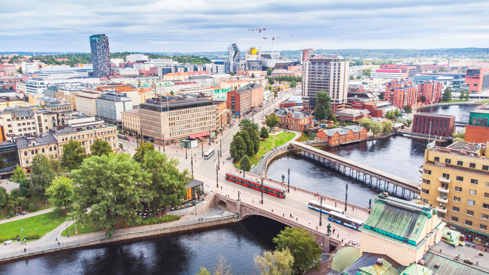 VISIT TAMPERE HÄMEENPUISTO TRAMWAY DRONE VIEWS RATIKKA SUMMER LAURA VANZO-8 2. SYYSKUUTA 2021 12:46