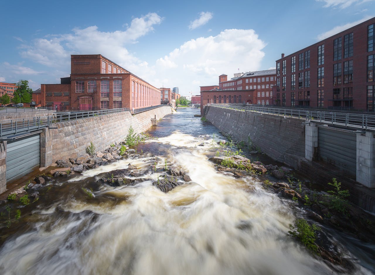 Tammerkoski rapids with Tampella buildings