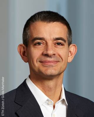 Luca Benin henkilökuva.